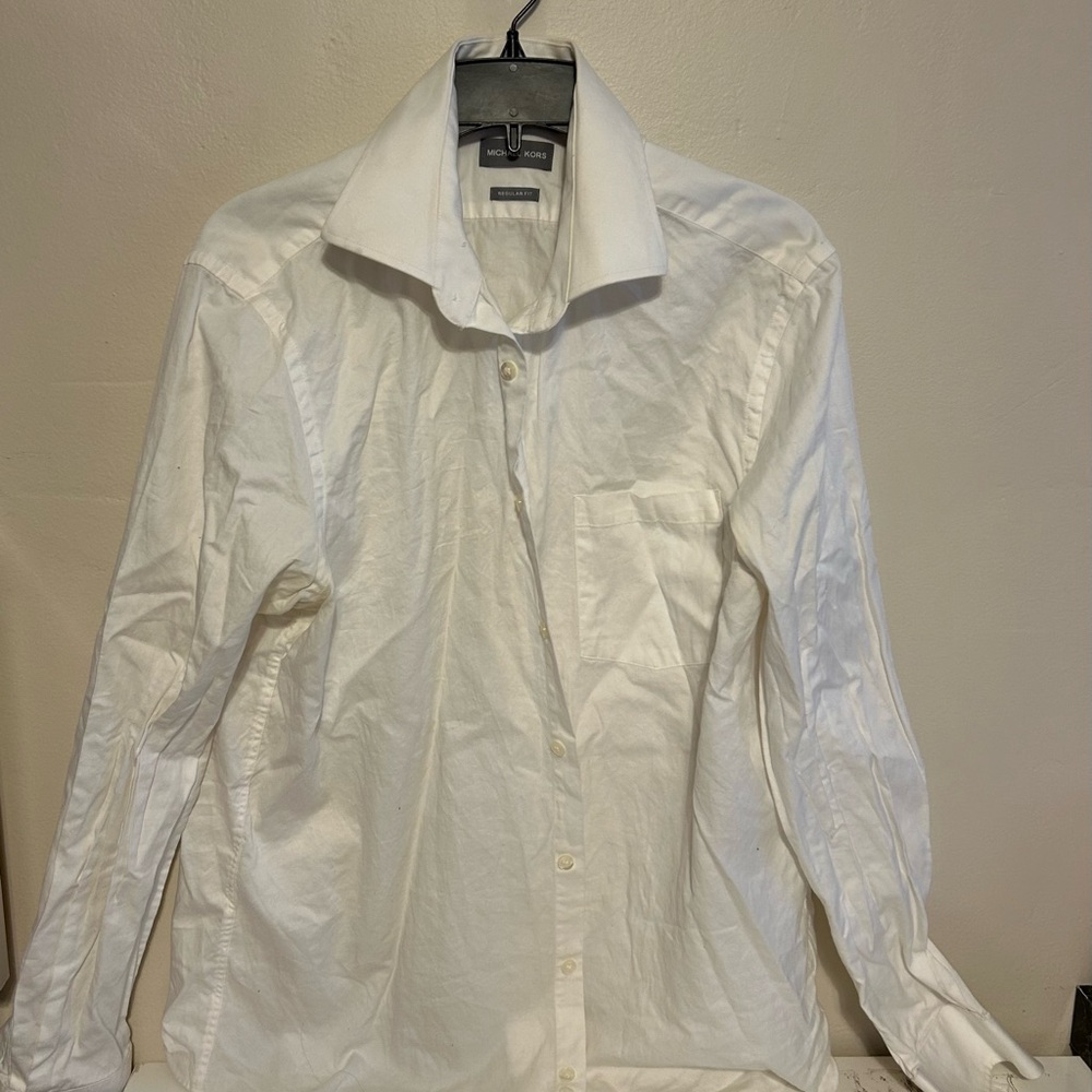 Michael Kors Men's Crisp White Button Down Shirt